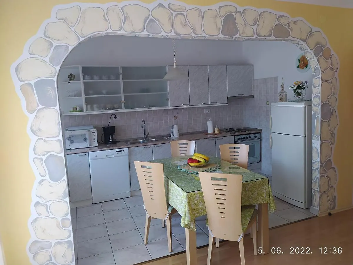 Apartment Sara Novi Vinodolski