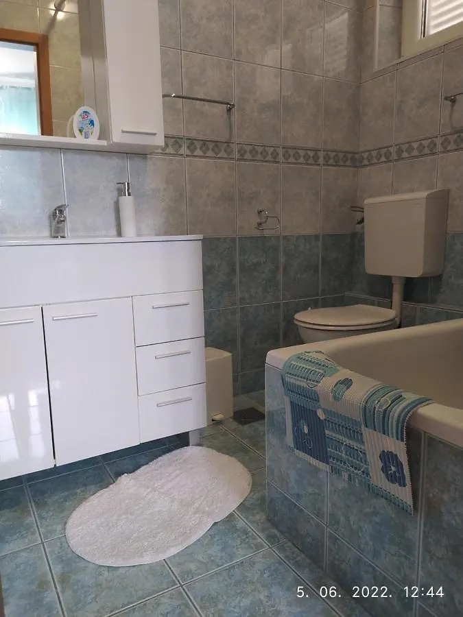 Apartment Sara Novi Vinodolski