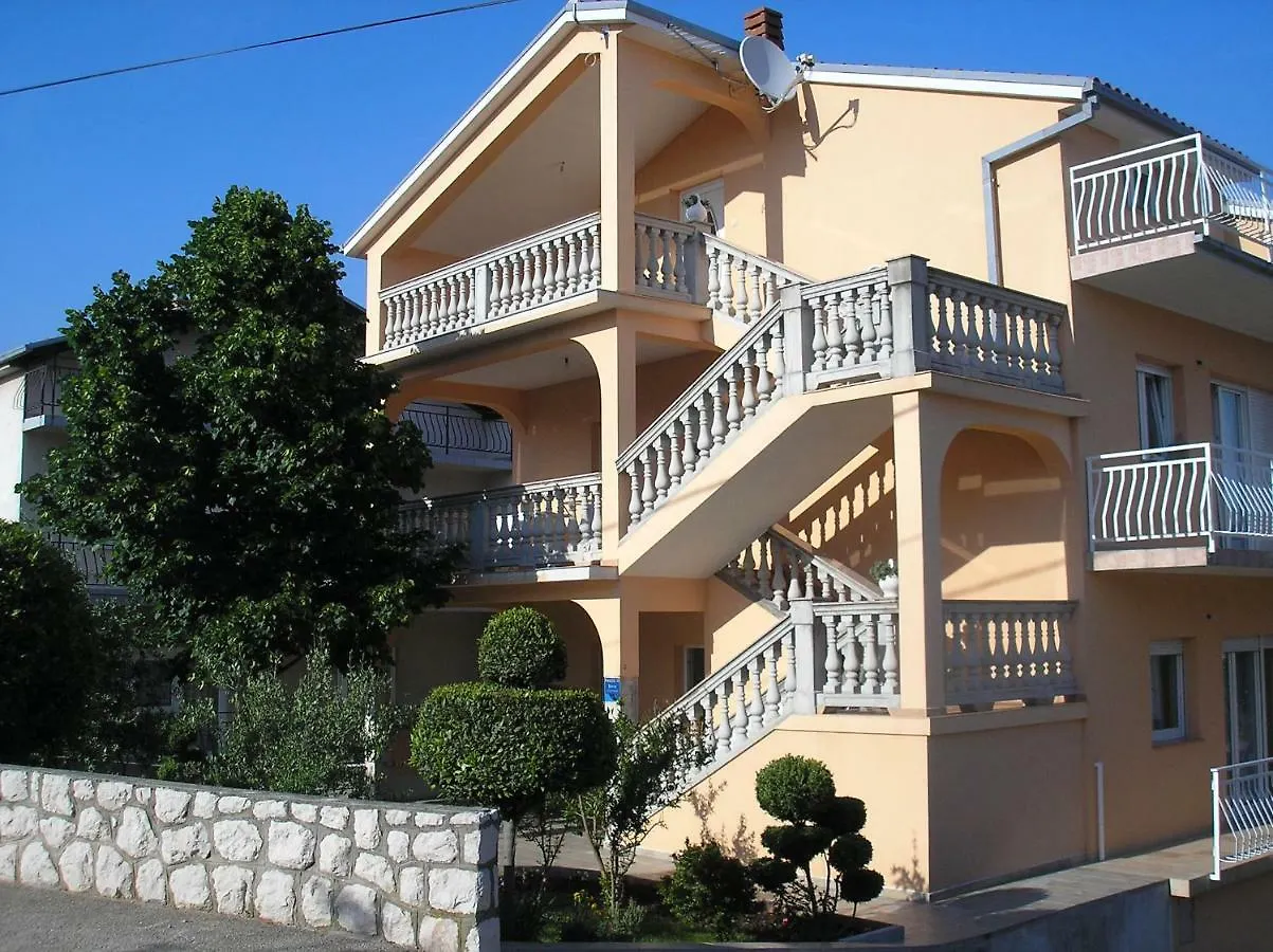 Apartment Sara Novi Vinodolski