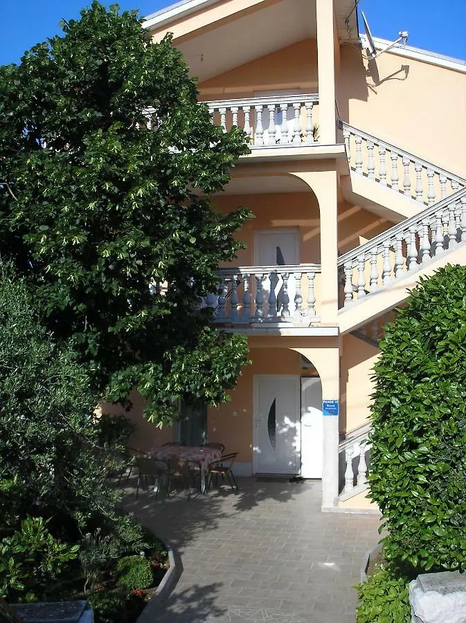 Apartment Sara Novi Vinodolski 0*,